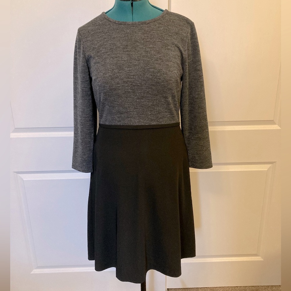 LOFT dress with pockets! Size 12